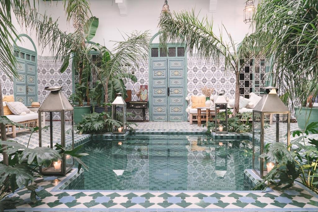 Riad BE en su destino