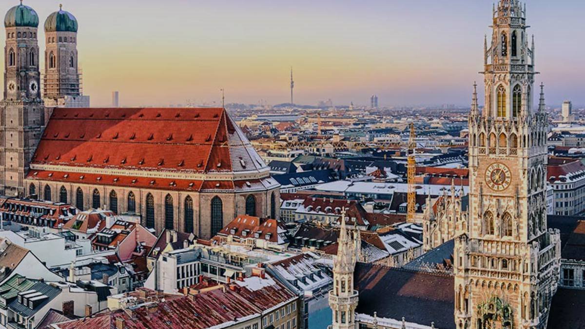 Munich | LAT.40