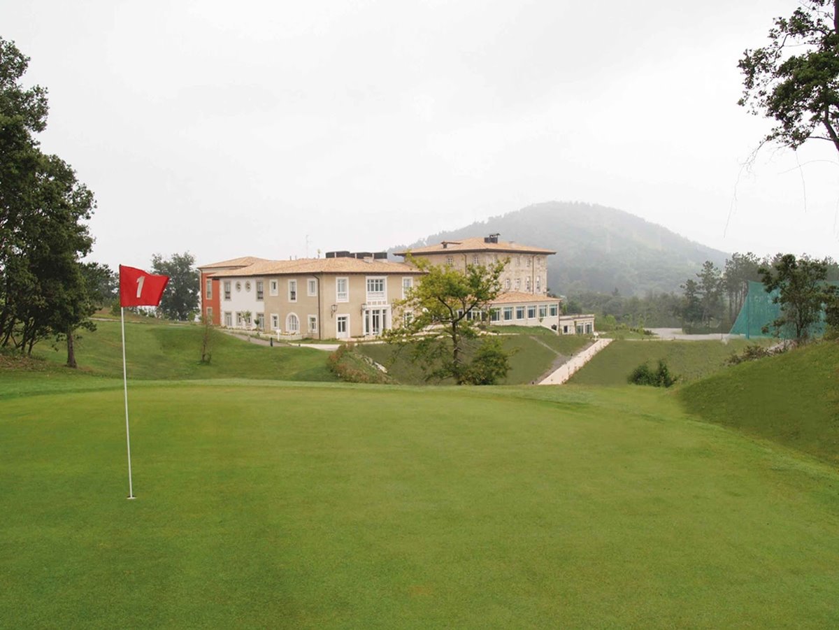 Palacio Urgoiti en Spain