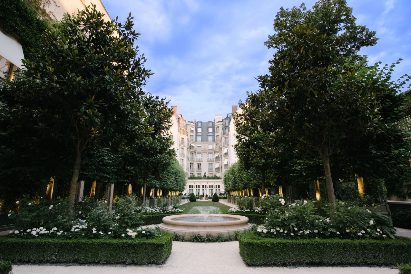 Ritz Paris  en su destino