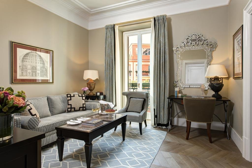 Hotel de la Ville en Roma