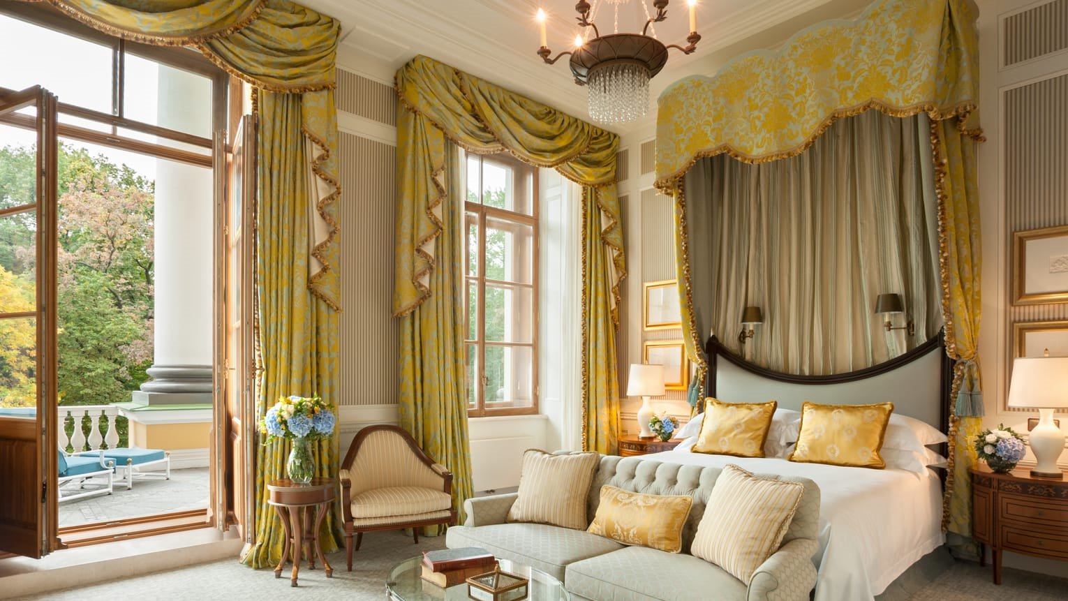 Four Seasons Hotel Lion Palace St Petersburg en San Petersburgo