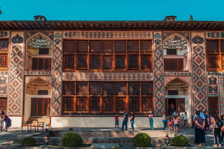 Sheki | LAT.40