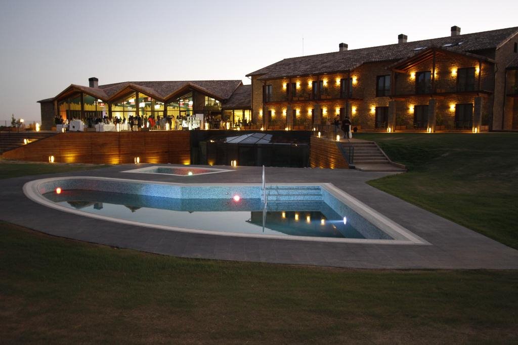 Hotel Spa Aguas de los Mallos en Spain
