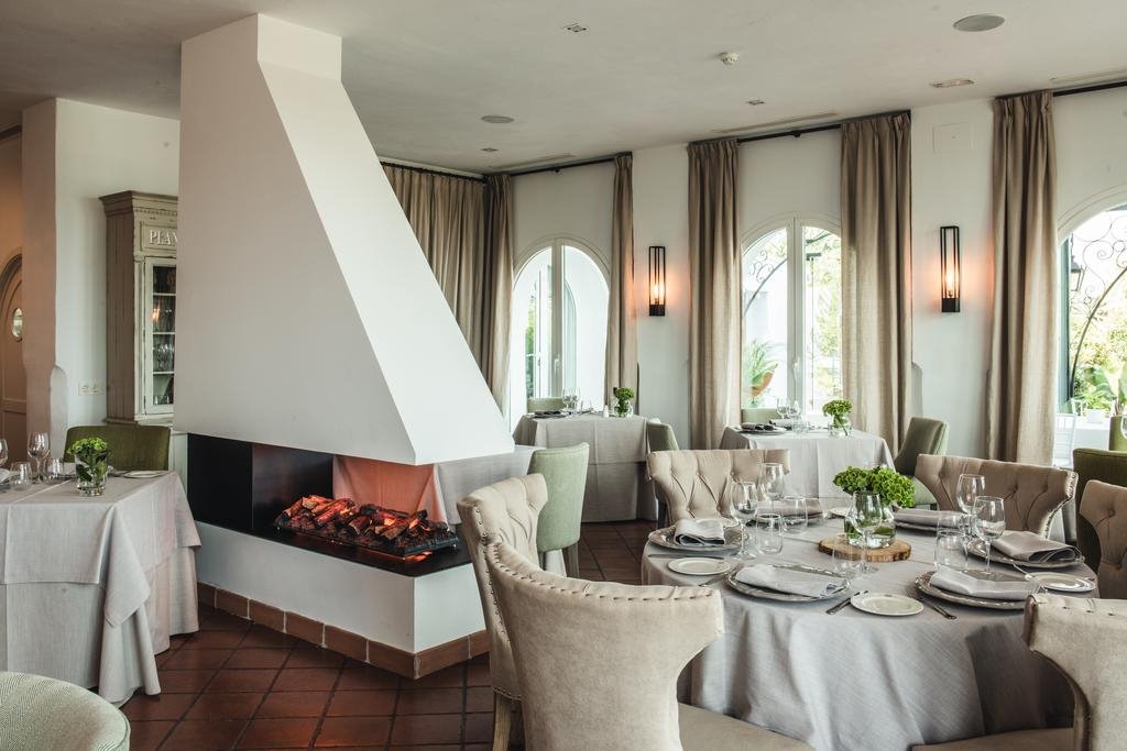 B Bou Hotel Cortijo Bravo en Spain