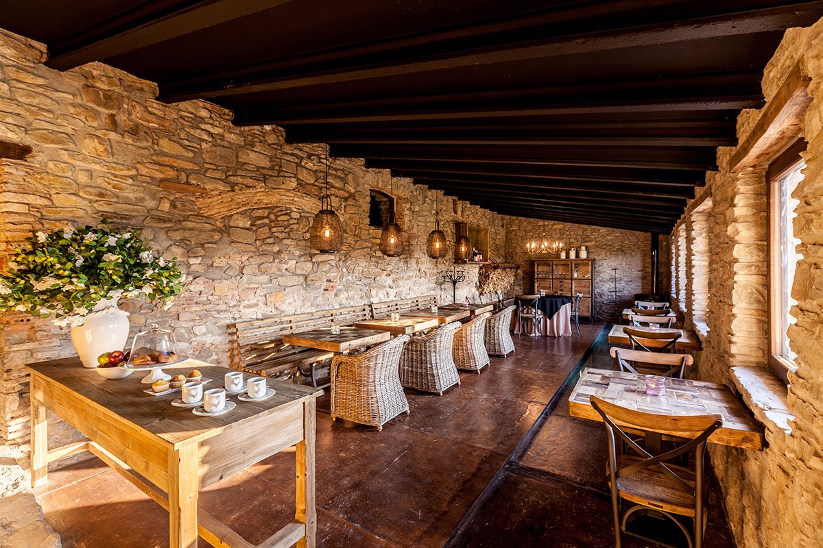 Estanca la Pau en Spain