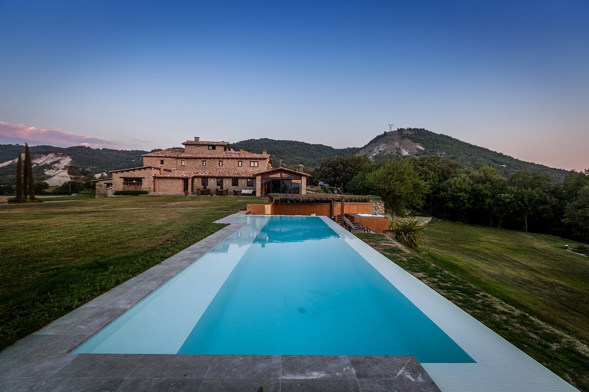Estanca la Pau en Spain