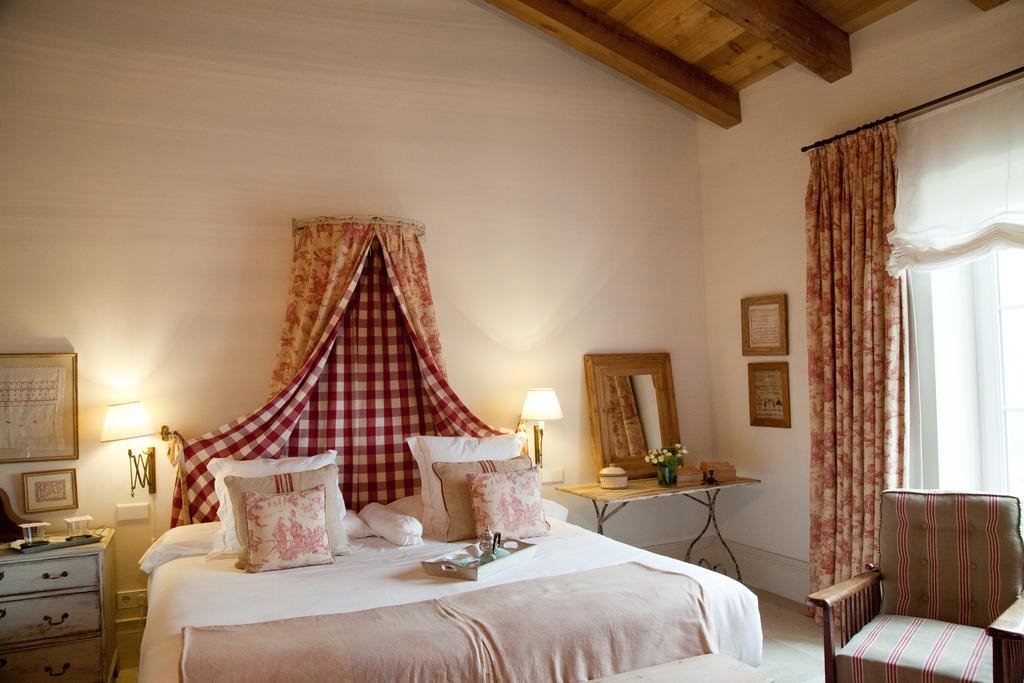 La Casa de los Tomillares en Spain
