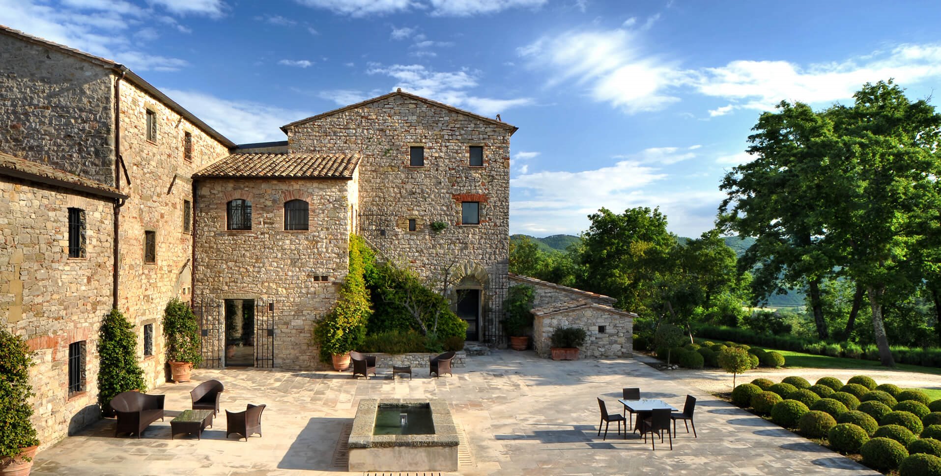 Hotel Castello di Reschio en Italy