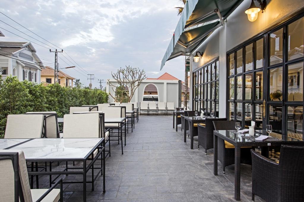 Le Thatluang D'Or en Vientiane
