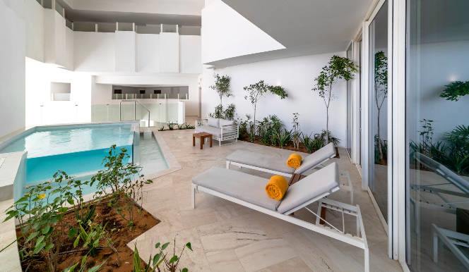 Five Jumeirah Village en Dubai