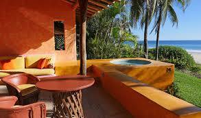 Las Alamandas en Mexico
