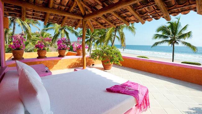 Las Alamandas en Mexico