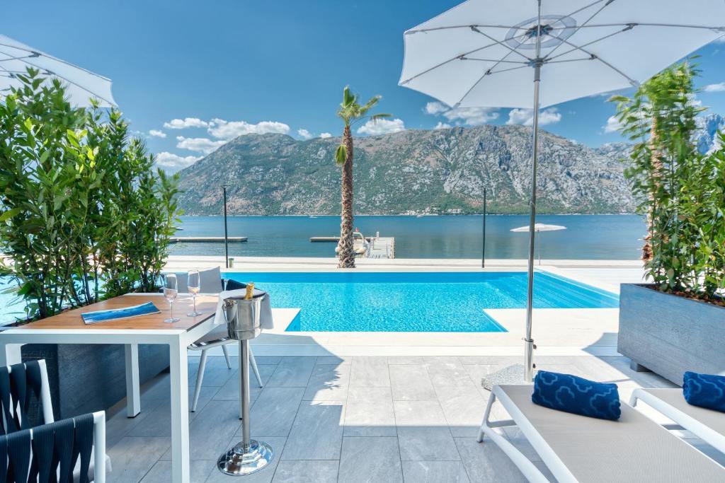 Blue Kotor Bay Premium Spa Resort Hotel en Kotor