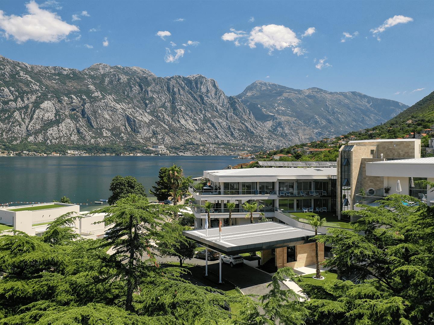 Blue Kotor Bay Premium Spa Resort Hotel en Kotor