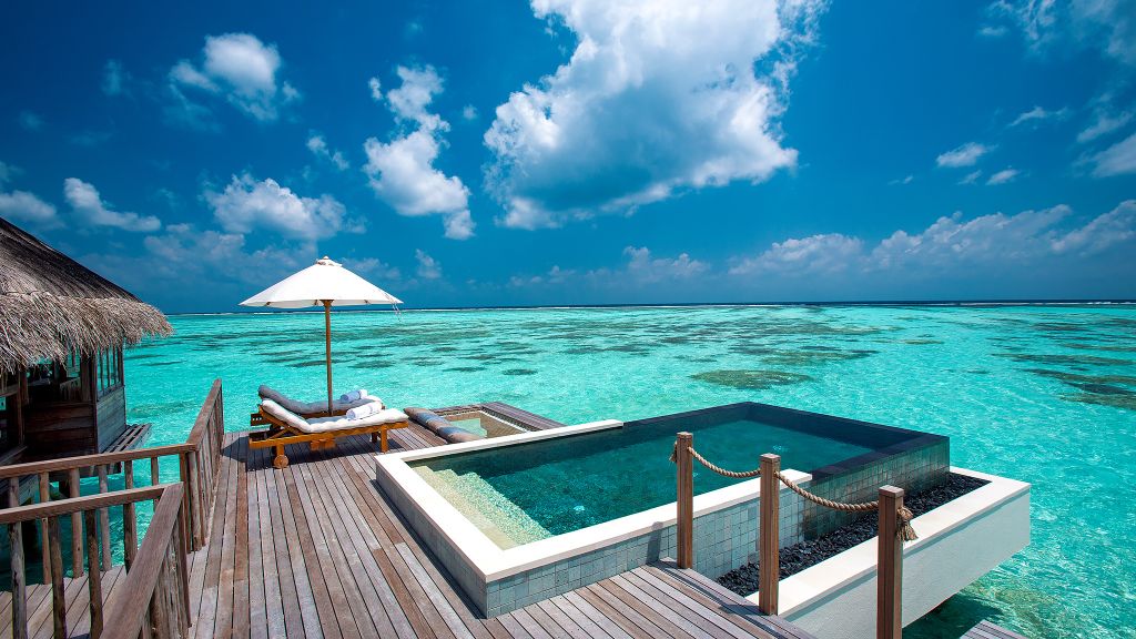 Viaje a Sri Lanka y Maldivas Overwater Piscina diseñado por LAT.40