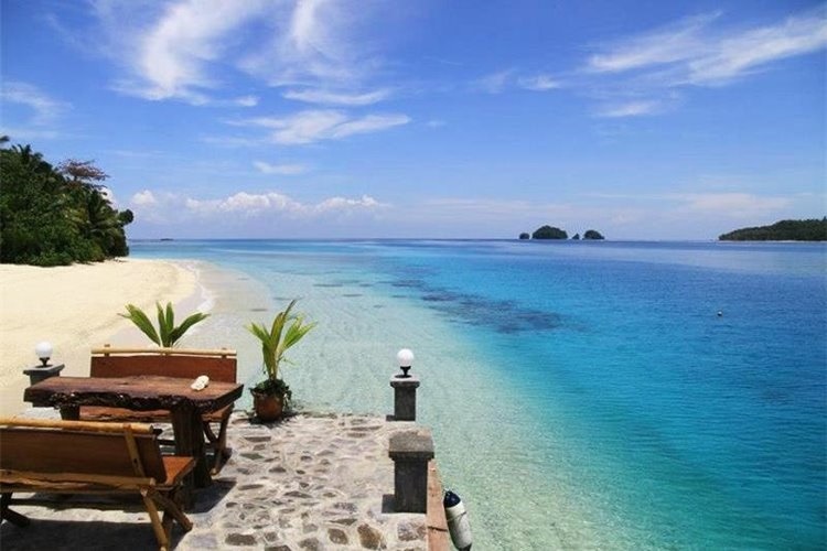 Aloita Resort en Islas Mentawai