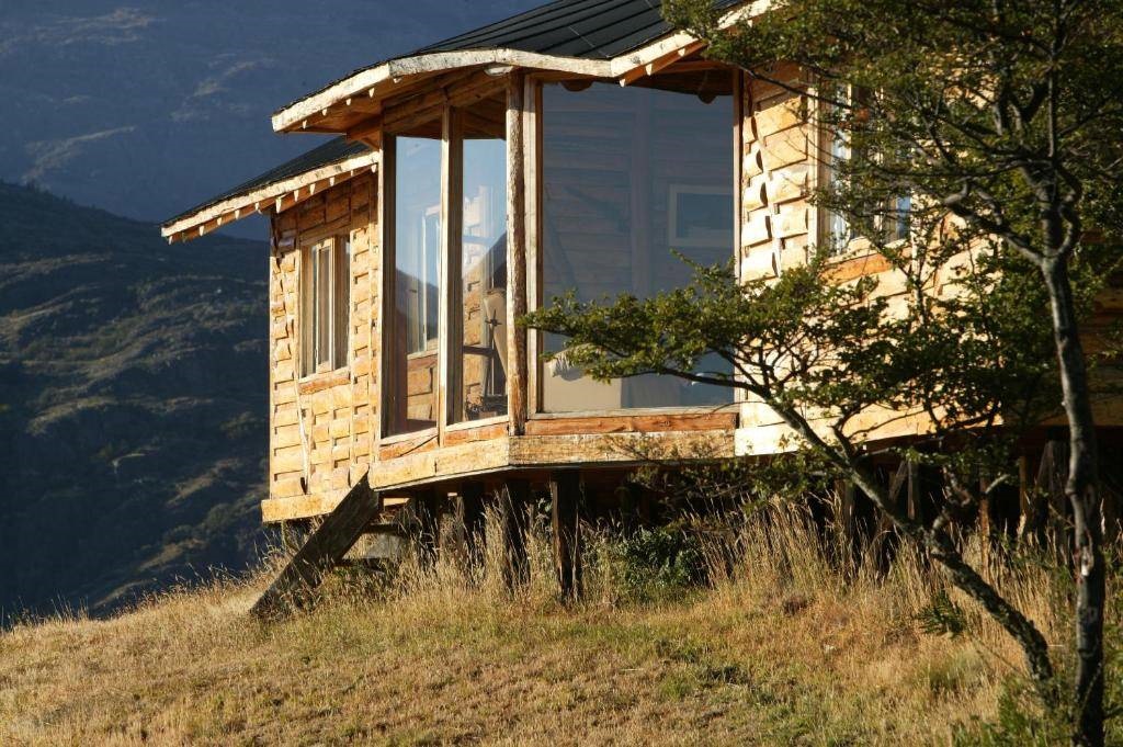 Mallin Colorado Ecolodge | LAT.40