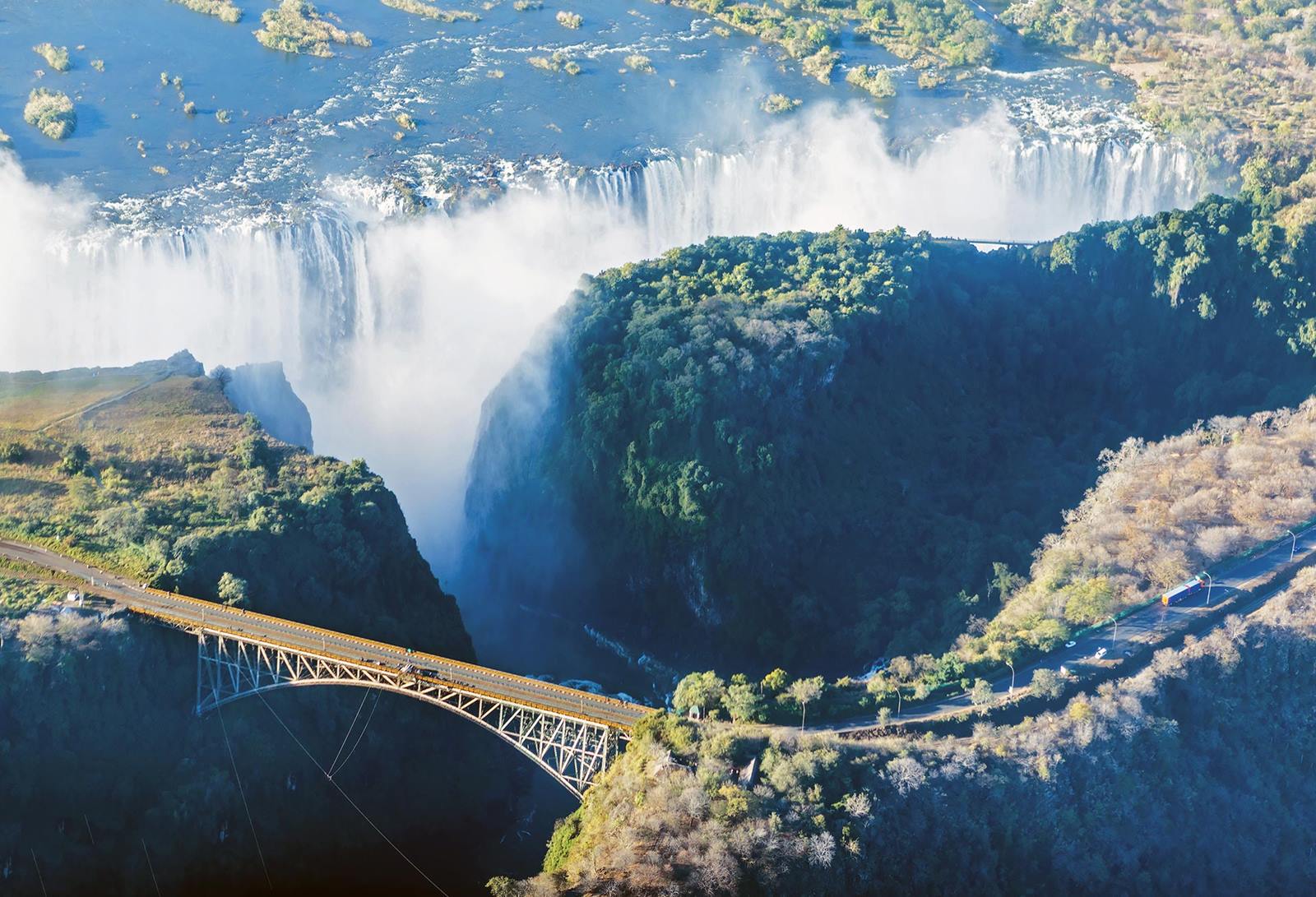 Zambezi National Park | LAT.40
