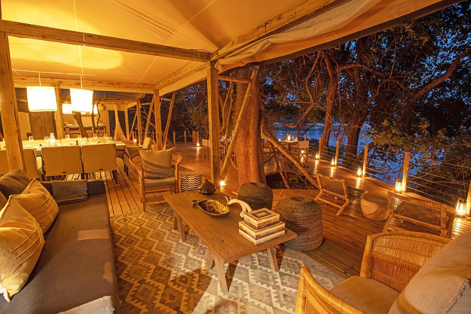 Tsowa Safari Island en Zambezi National Park