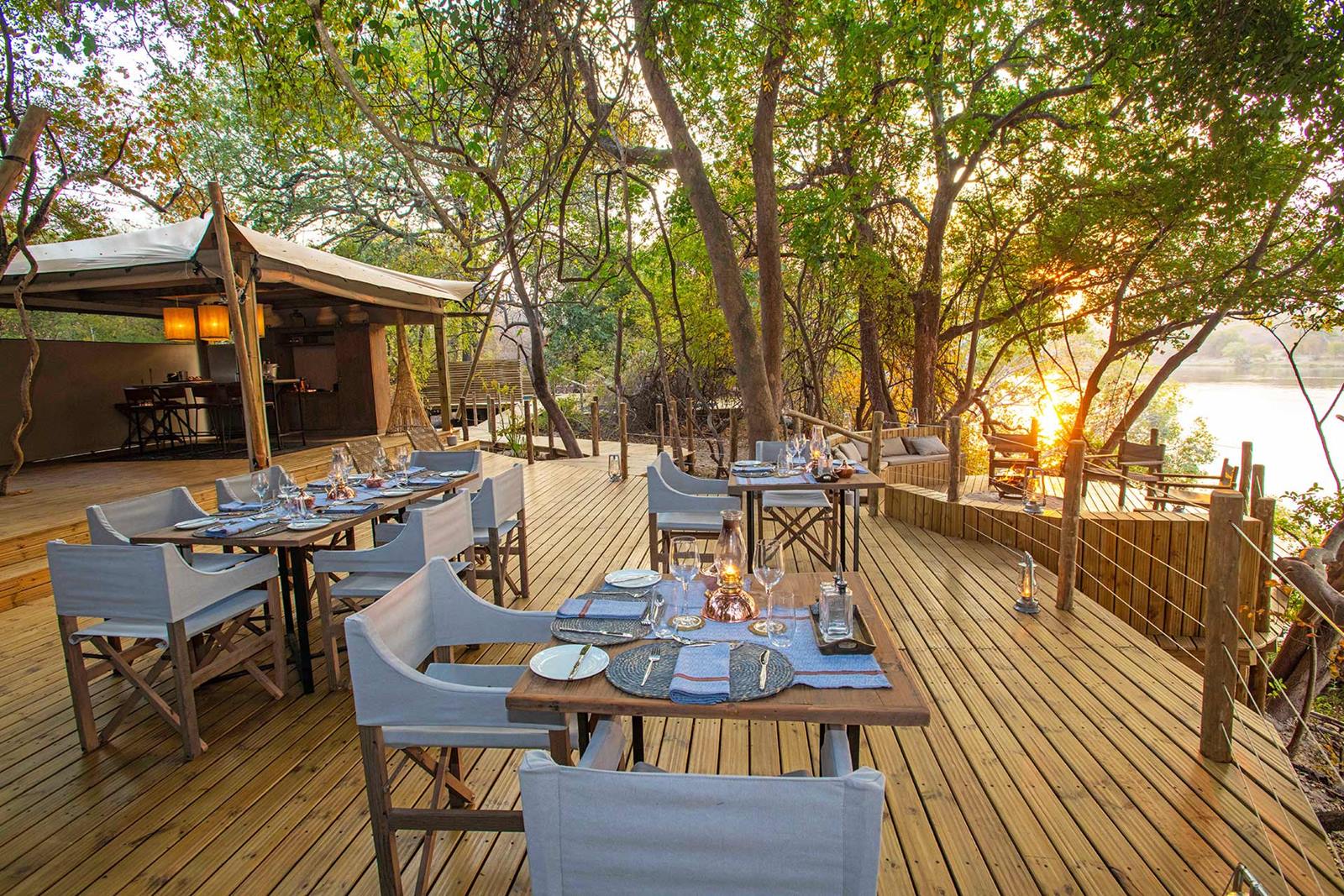 Tsowa Safari Island en Zambezi National Park