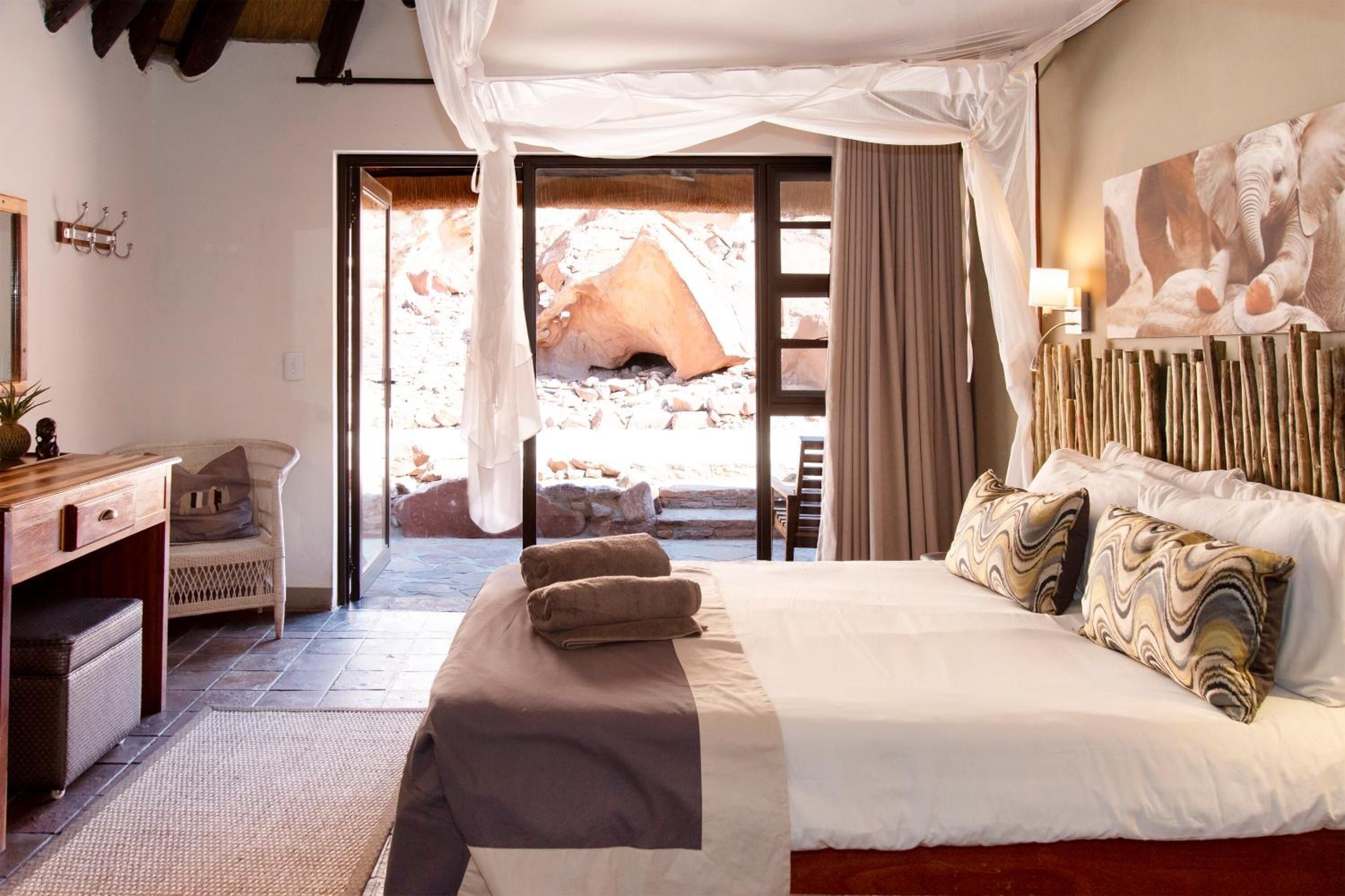 Twyfelfontein Country Lodge en Damaraland
