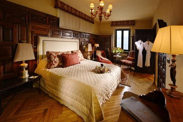 Chateau Eza en France