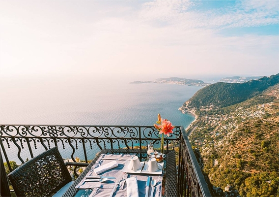 Chateau Eza en France