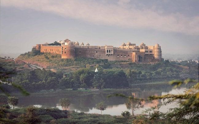Six Senses Fort Barwara en su destino