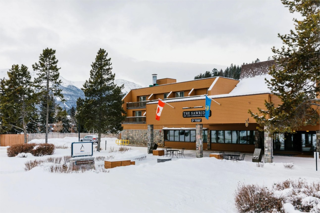 Sawridge Inn Jasper en su destino