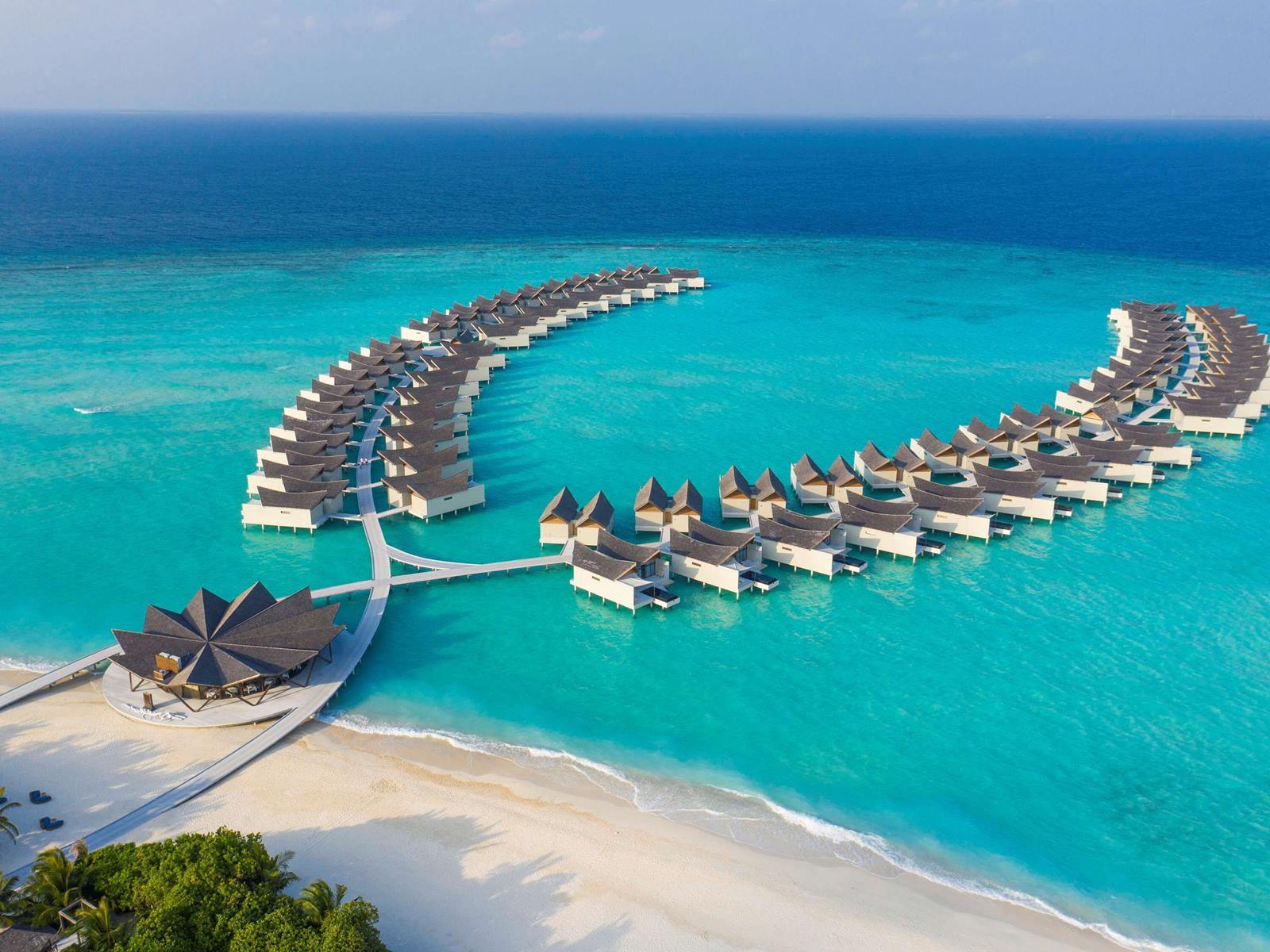 Mövenpick Resort Kuredhivaru Maldives en Noonu Atoll