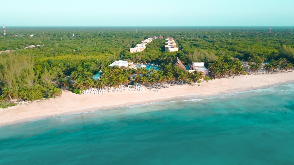 Catalonia Royal Tulum en su destino
