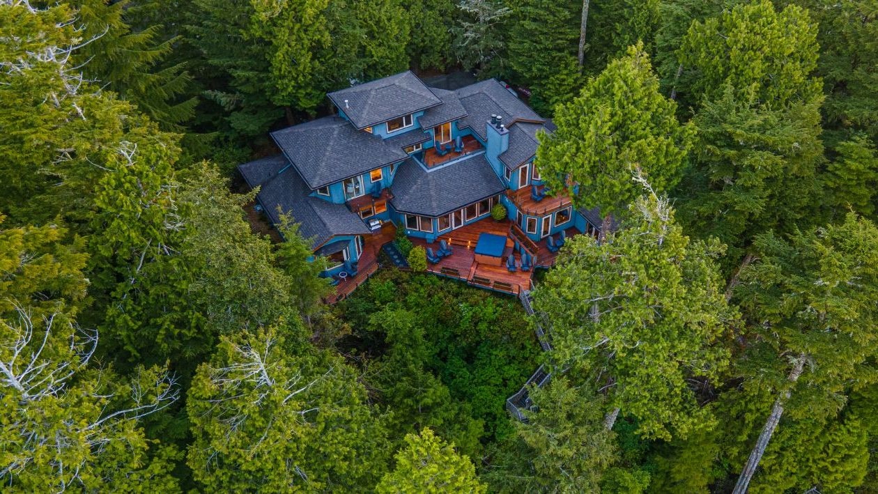 A Snug Harbour Inn en Tofino