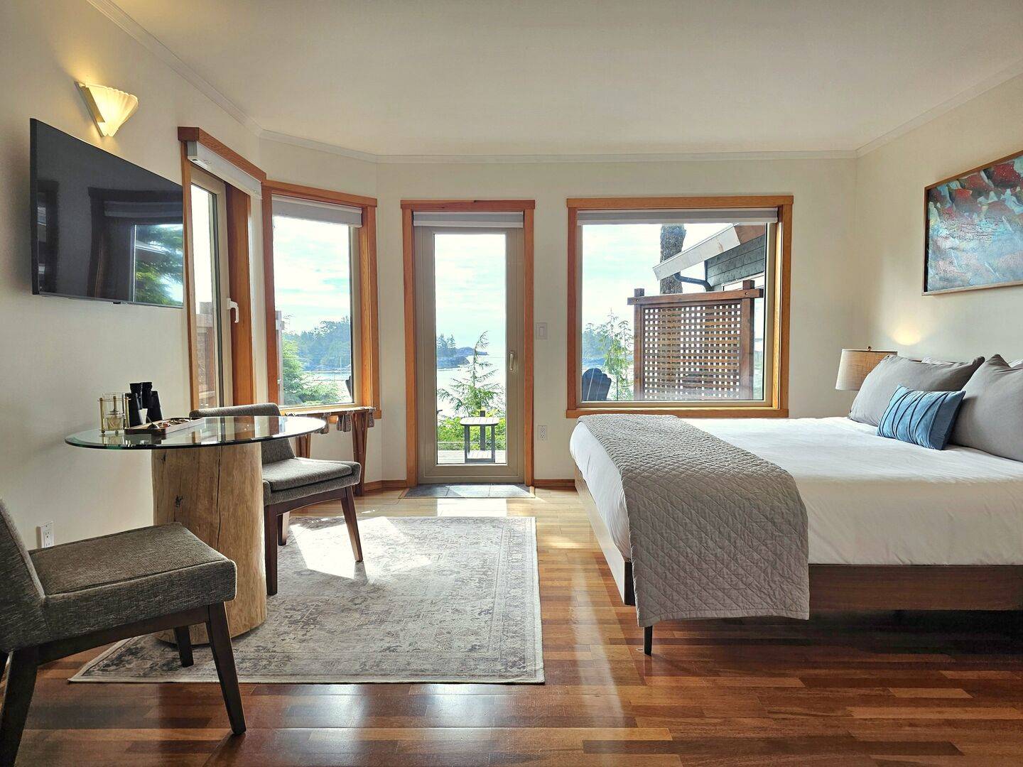 A Snug Harbour Inn en Tofino