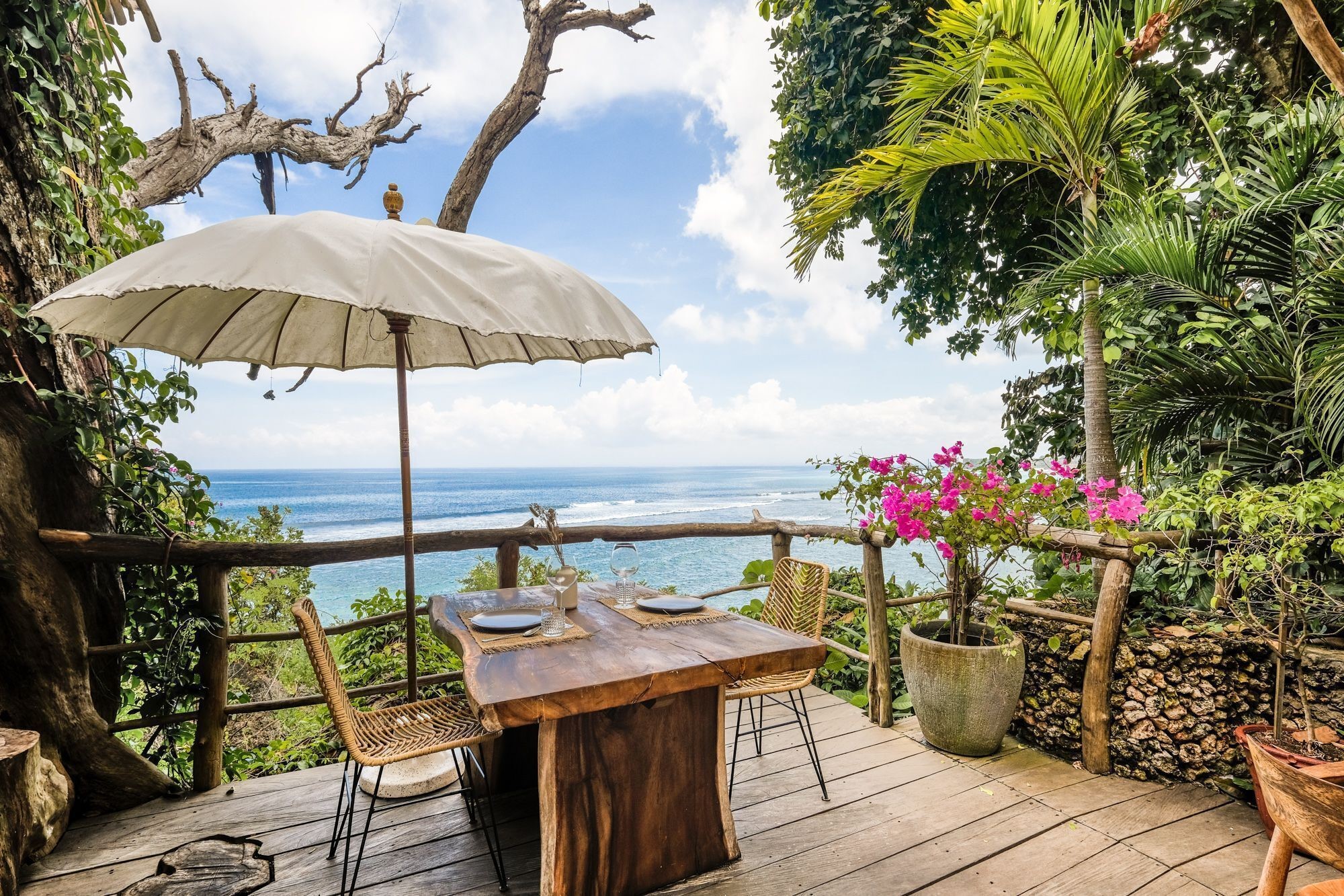 The Korowai en Bali - Uluwatu