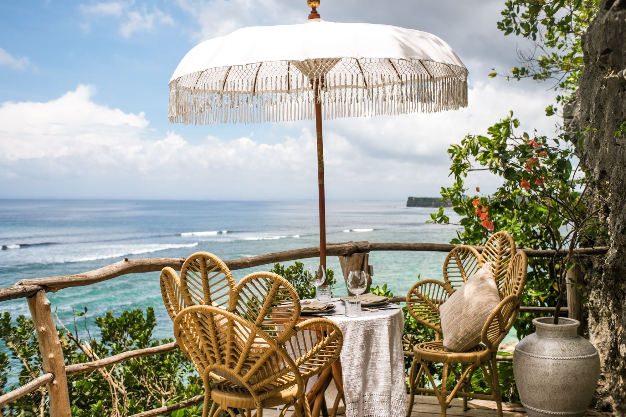 The Korowai en Bali - Uluwatu
