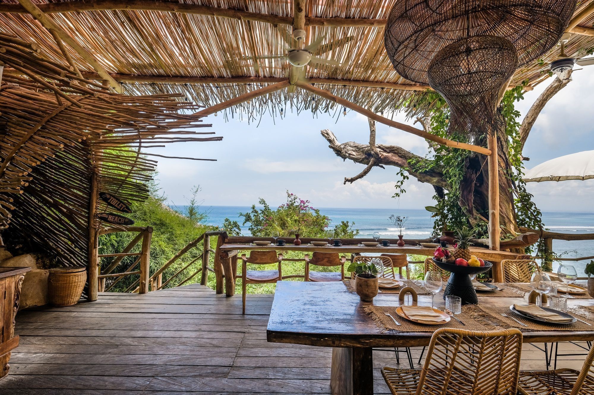 The Korowai en Bali - Uluwatu