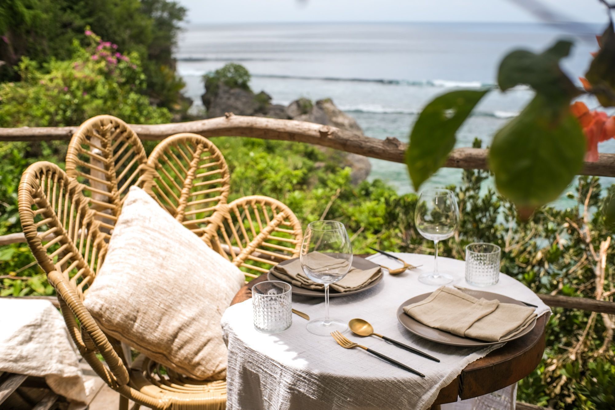 The Korowai en Bali - Uluwatu