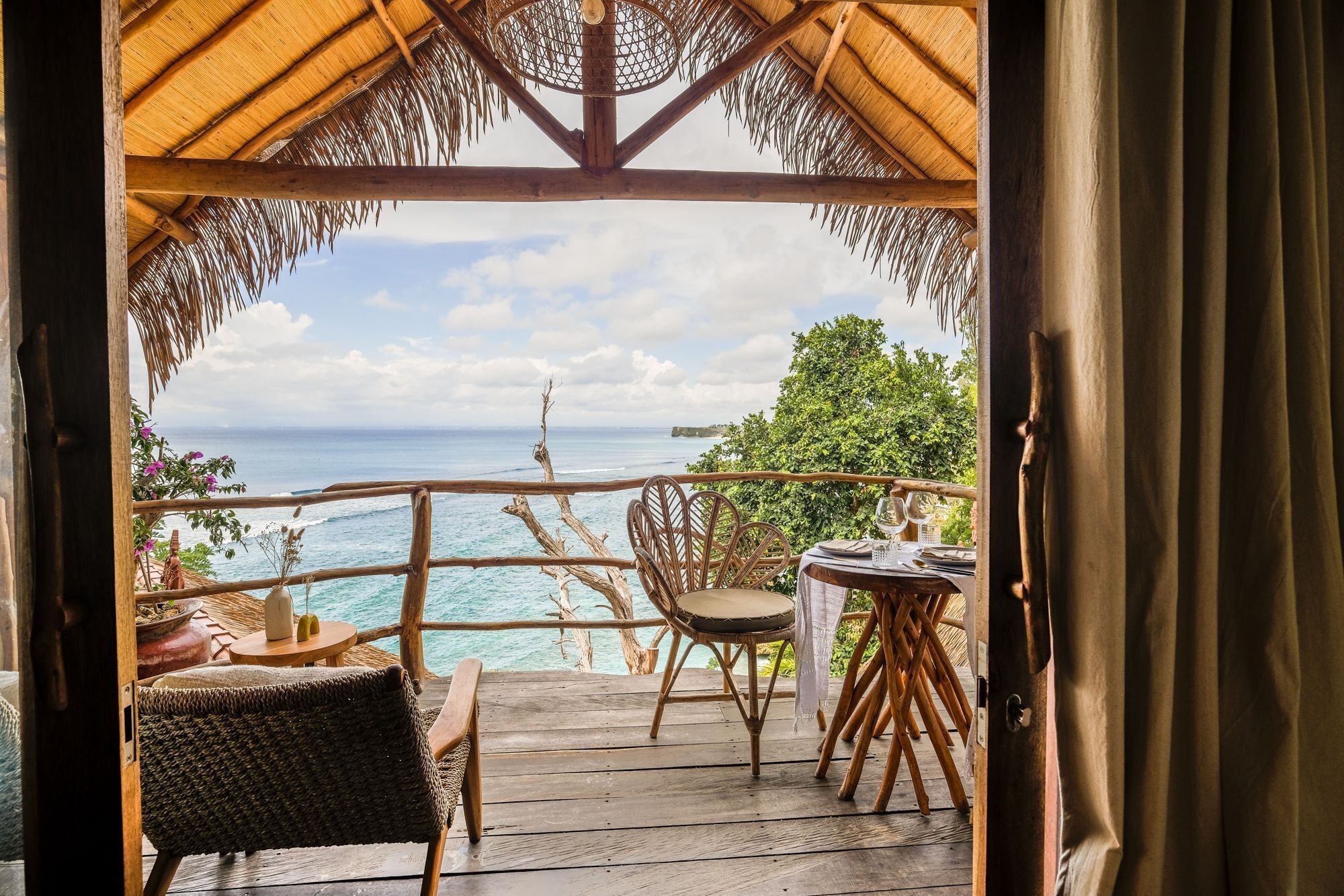 The Korowai en Bali - Uluwatu