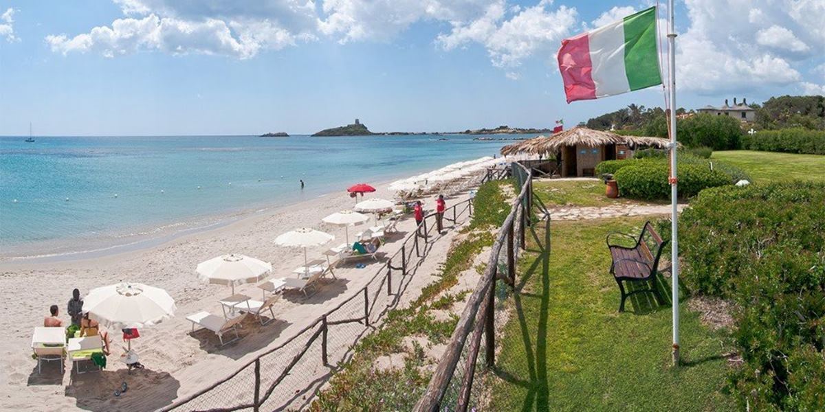 Hotel Baia Di Nora en Cerdeña