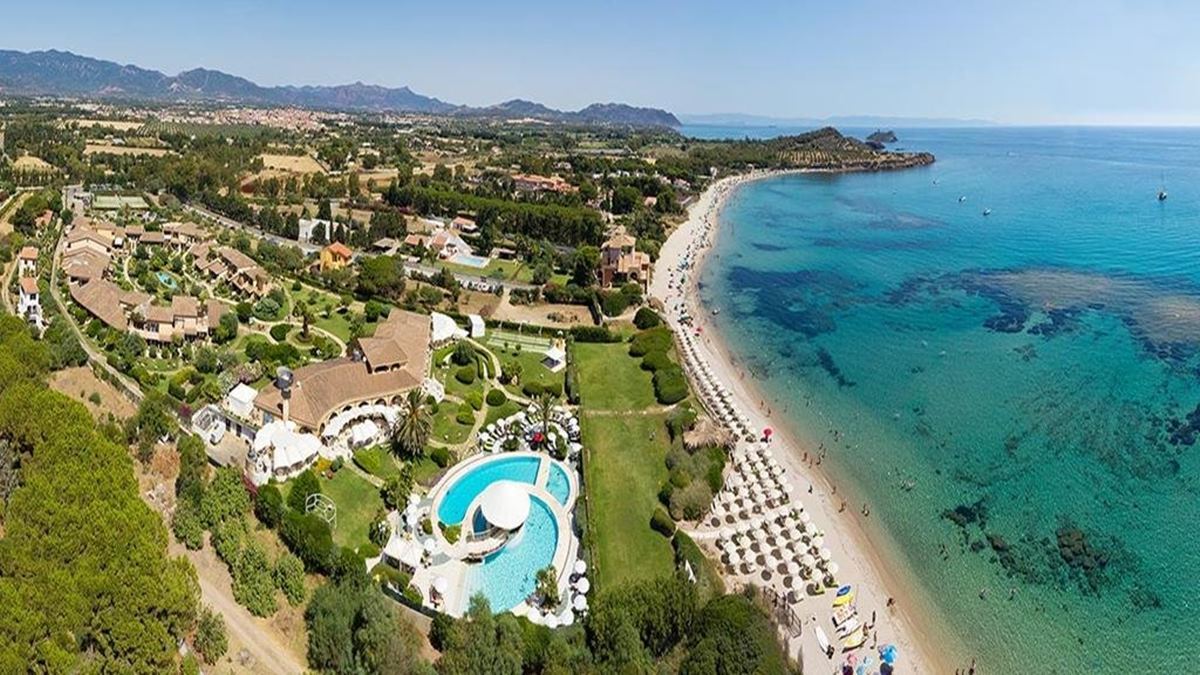 Hotel Baia Di Nora en Cerdeña
