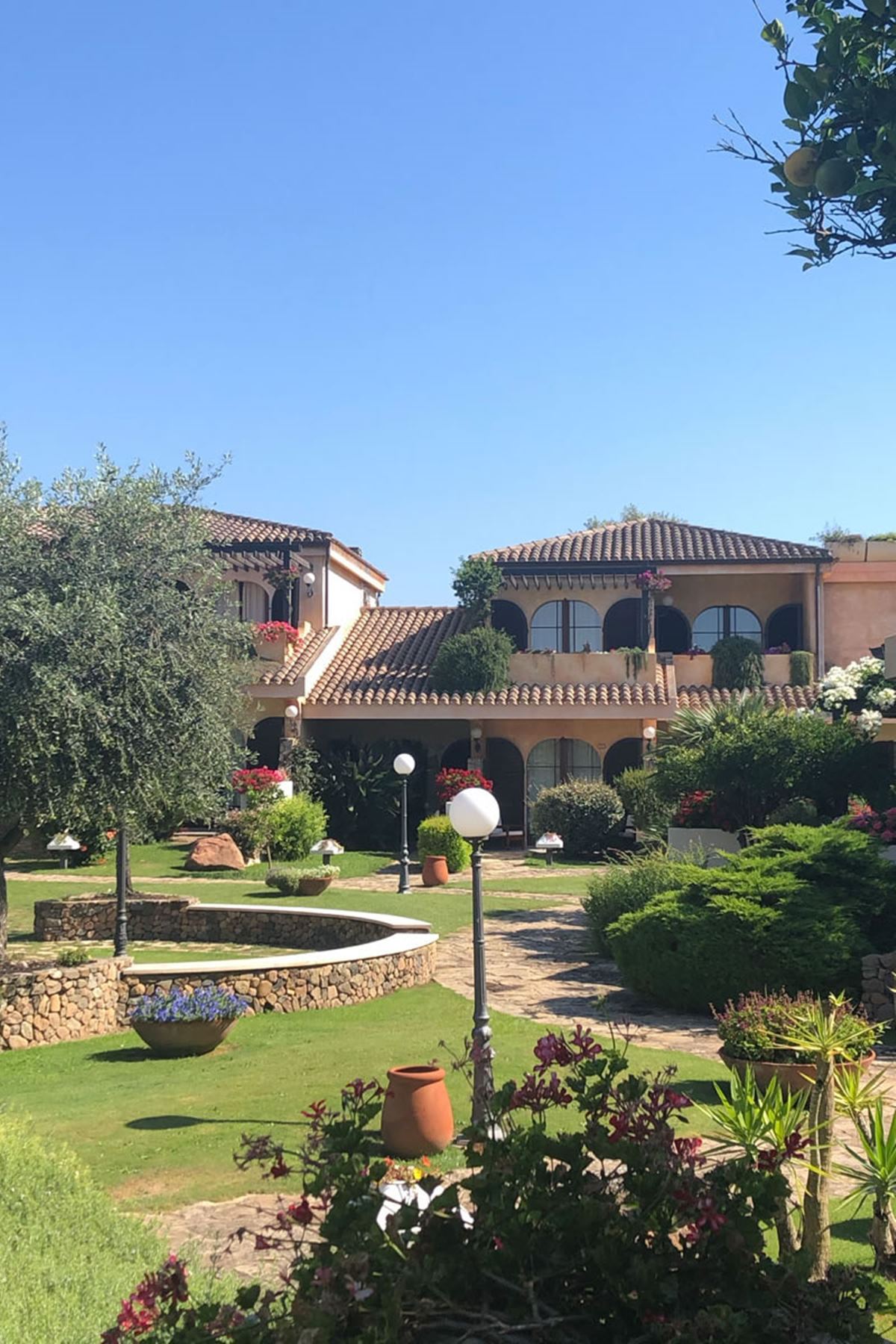 Hotel Baia Di Nora en Cerdeña