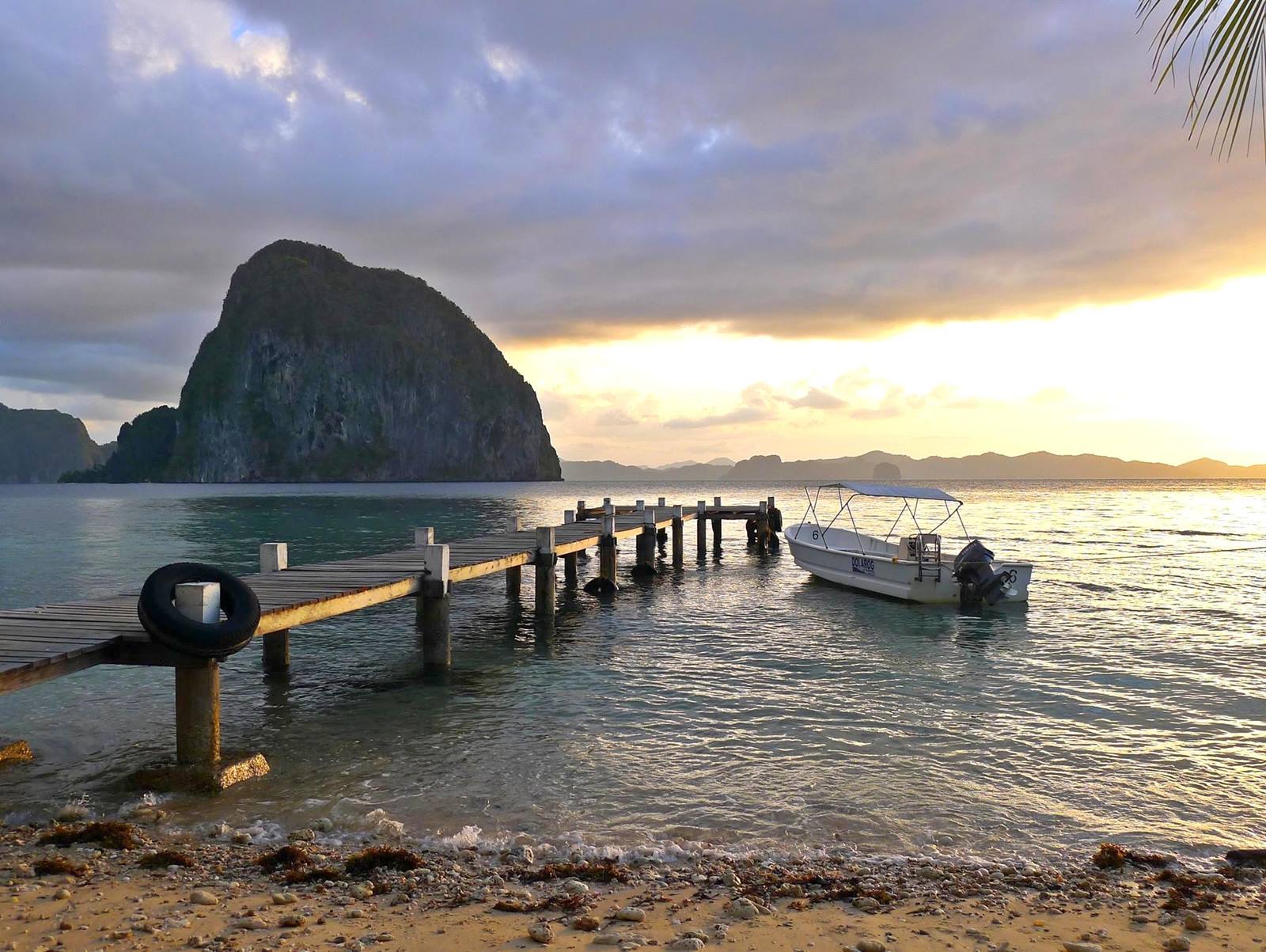 Dolarog Beach Resort en El Nido