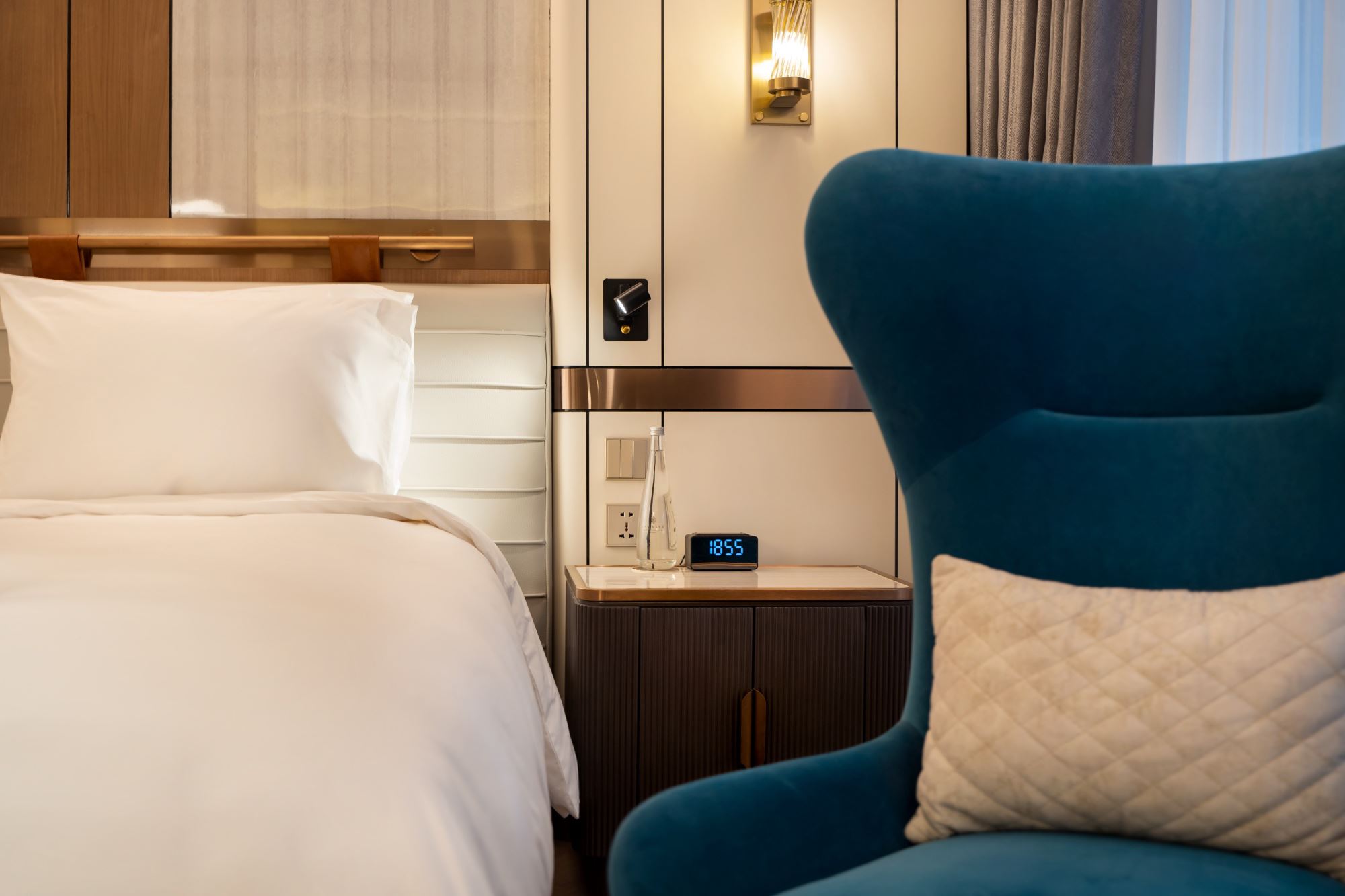 Essence Grand (La Siesta Superyacht) en Halong