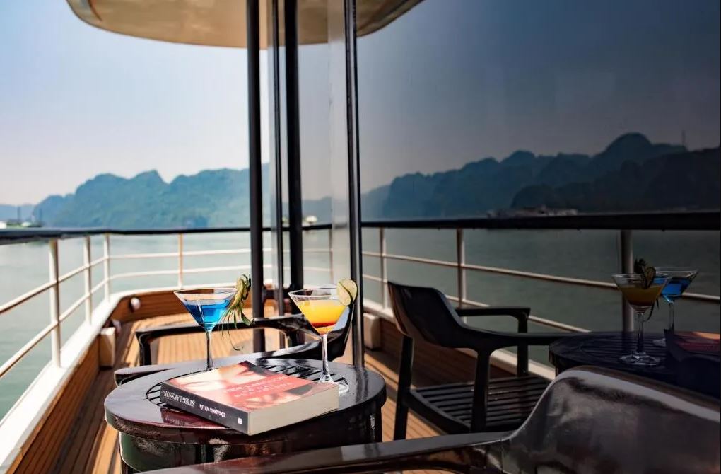 Scarlet Pearl Cruise en Halong