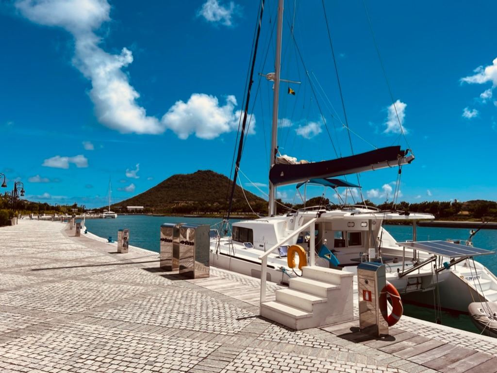 Lagoon 44  en San Vincente y Granadinas