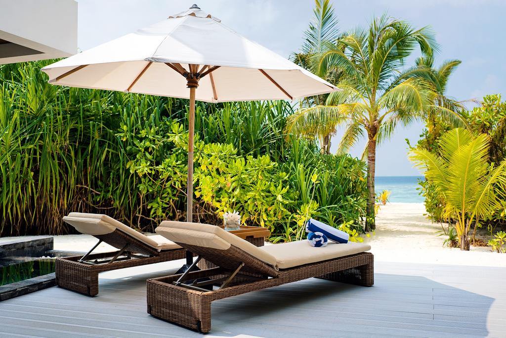 Mövenpick Resort Kuredhivaru Maldives en Noonu Atoll