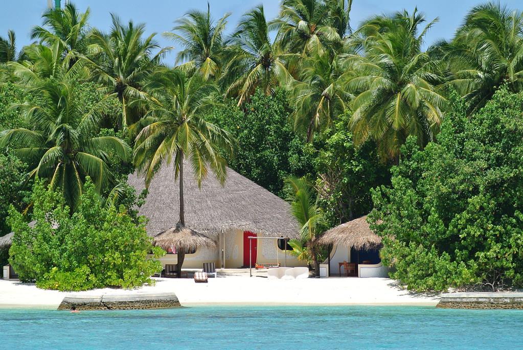 Nika Island en North Ari Atoll