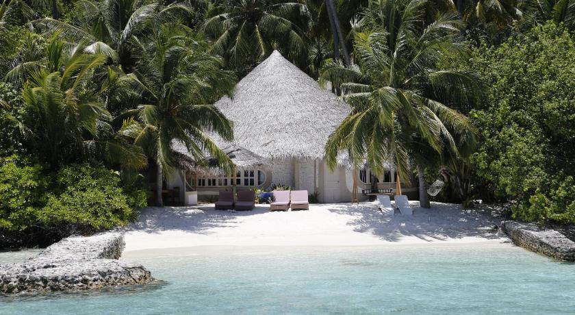 Nika Island en North Ari Atoll