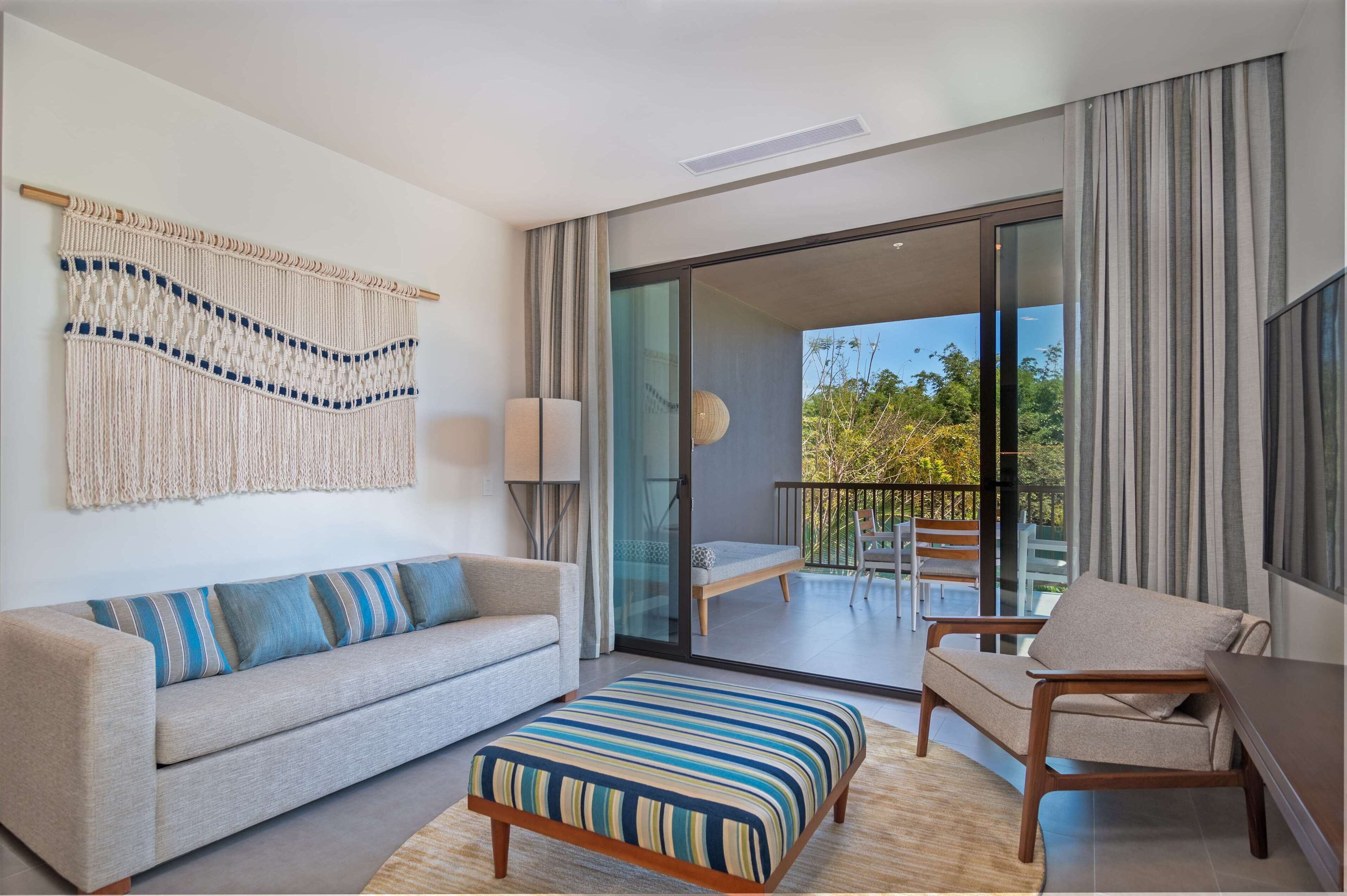 Botanika Osa Peninsula, Curio Collection by Hilton en Manuel Antonio